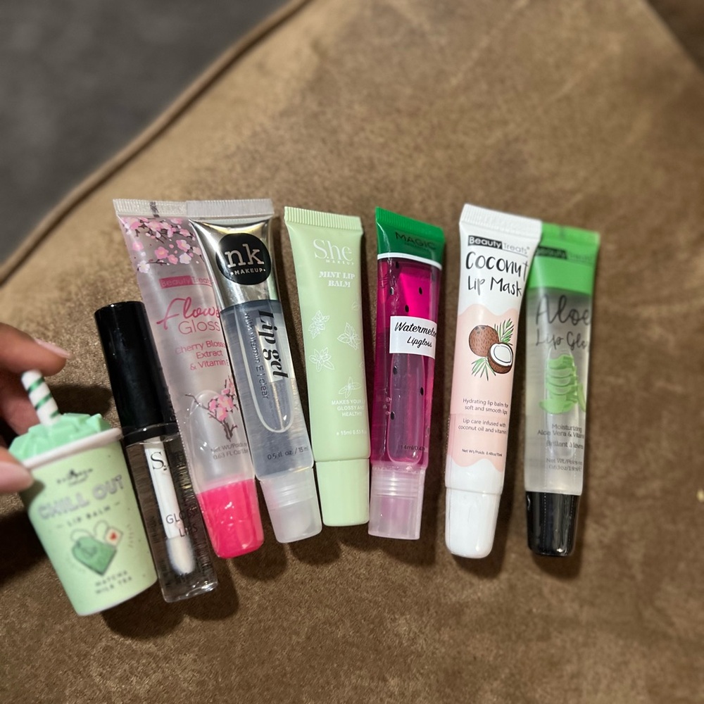 New lip bundle